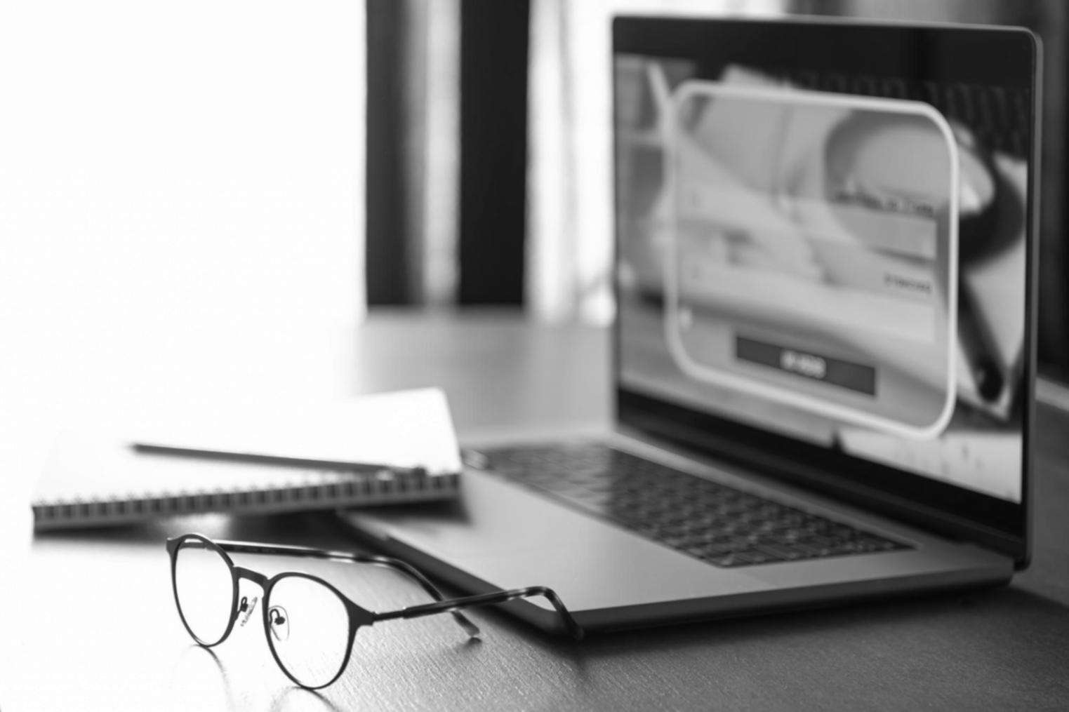 Implementierung und Monitoring von Finanzstrategien